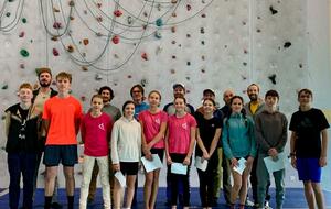 Tous les jeunes participants accompagnés des responsables jeunes des clubs de Maîche, Morteau et le Russey.